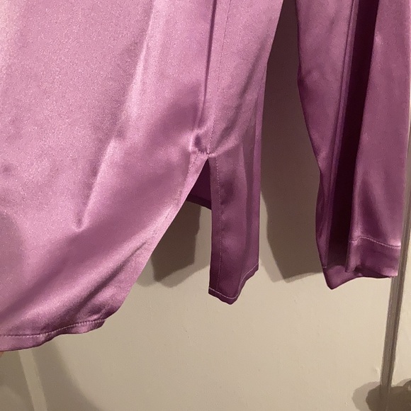 Vintage light silk Bloomingdale’s blouse - Picture 5 of 11